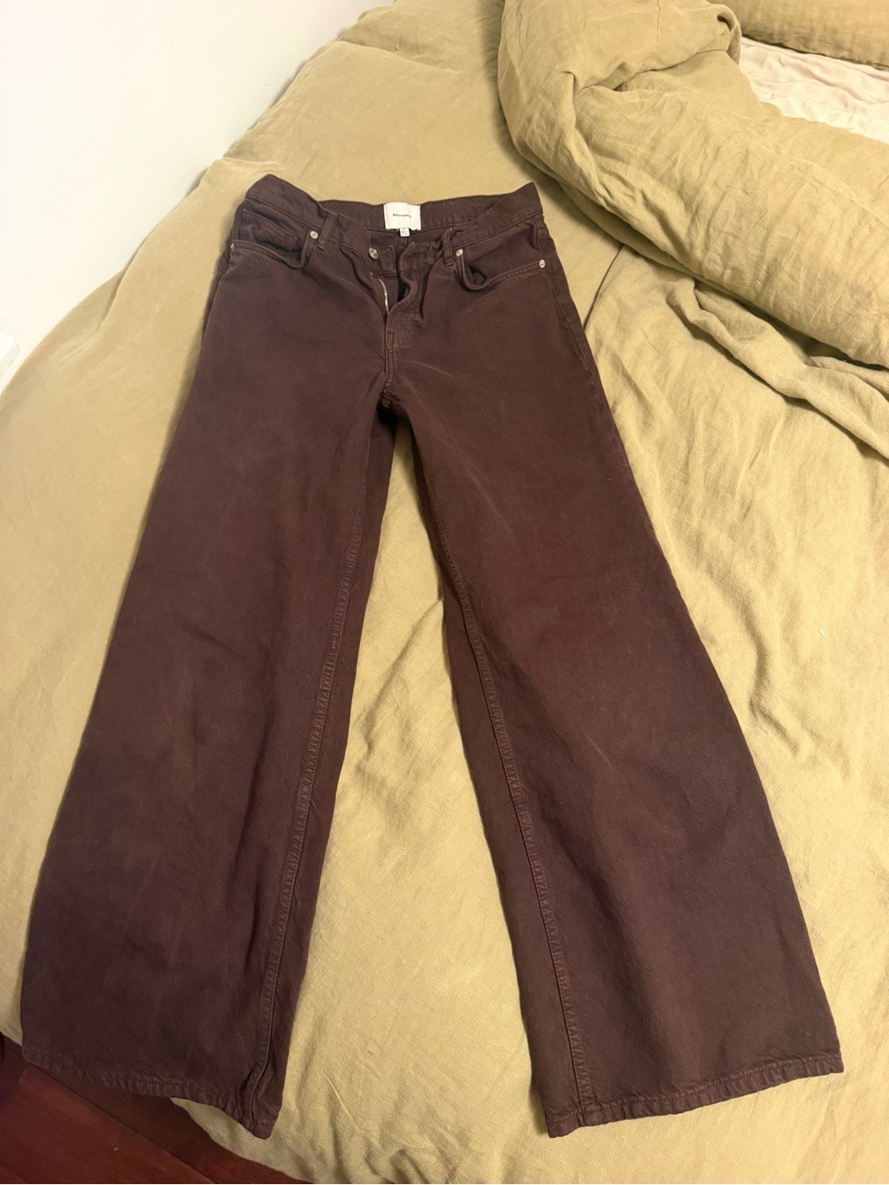 Reformation Cary Low Rise Slouchy Leg in Mole - Picture 2 of 4